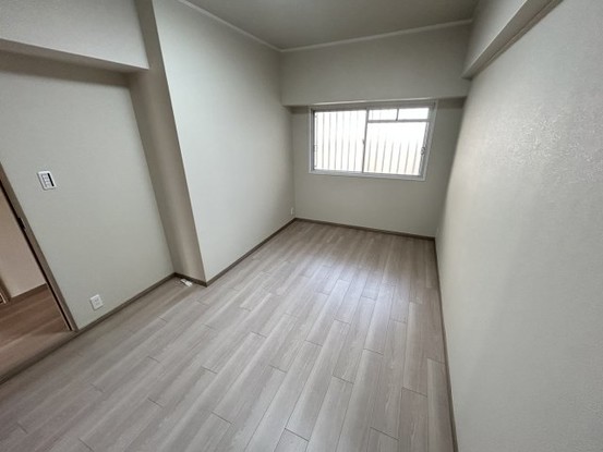 apartment 兵庫県西宮市甲風園１丁目5-10 ノルドアインビル4階