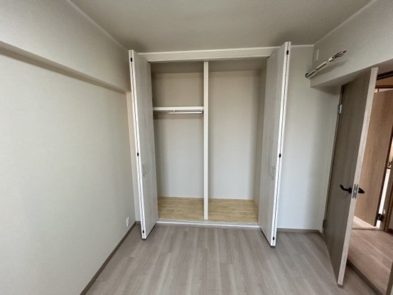 apartment 兵庫県西宮市甲風園１丁目5-10 ノルドアインビル4階