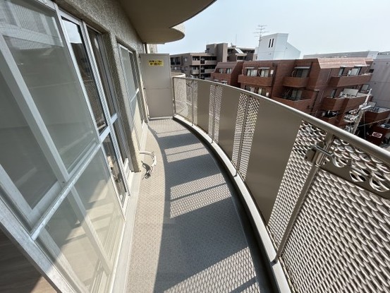 apartment 兵庫県西宮市甲風園１丁目5-10 ノルドアインビル4階