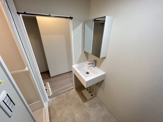 apartment 兵庫県西宮市甲風園１丁目5-10 ノルドアインビル4階