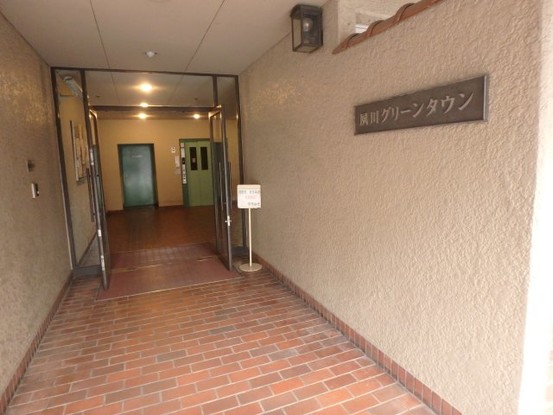 apartment 兵庫県西宮市甲風園１丁目5-10 ノルドアインビル4階