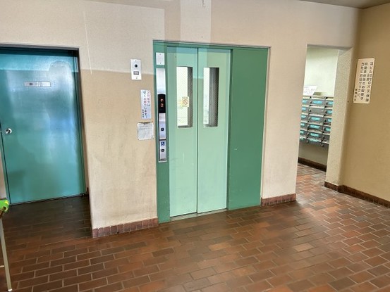apartment 兵庫県西宮市甲風園１丁目5-10 ノルドアインビル4階