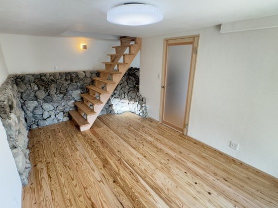 detached 兵庫県西宮市甲風園１丁目5-10 ノルドアインビル4階