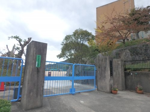 detached 兵庫県西宮市甲風園１丁目5-10 ノルドアインビル4階