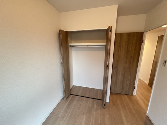 apartment 兵庫県西宮市甲風園１丁目5-10 ノルドアインビル4階