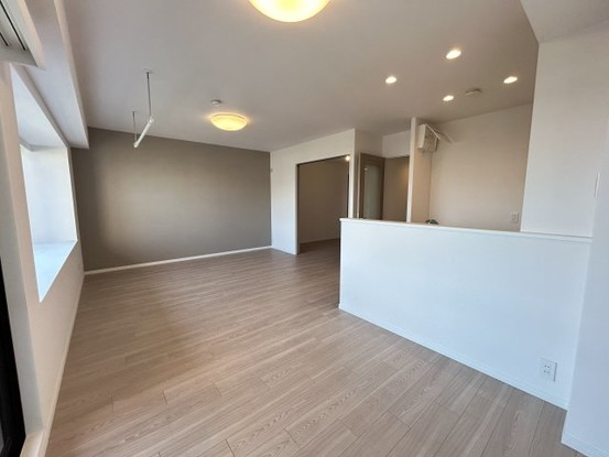 apartment 兵庫県西宮市甲風園１丁目5-10 ノルドアインビル4階