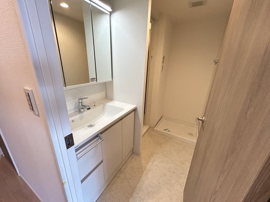 apartment 兵庫県西宮市甲風園１丁目5-10 ノルドアインビル4階