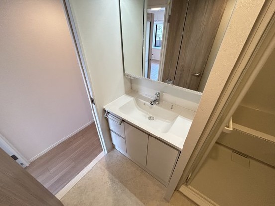 apartment 兵庫県西宮市甲風園１丁目5-10 ノルドアインビル4階