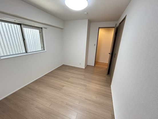 apartment 兵庫県西宮市甲風園１丁目5-10 ノルドアインビル4階