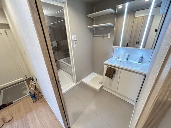 apartment 兵庫県西宮市甲風園１丁目5-10 ノルドアインビル4階