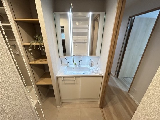 apartment 兵庫県西宮市甲風園１丁目5-10 ノルドアインビル4階