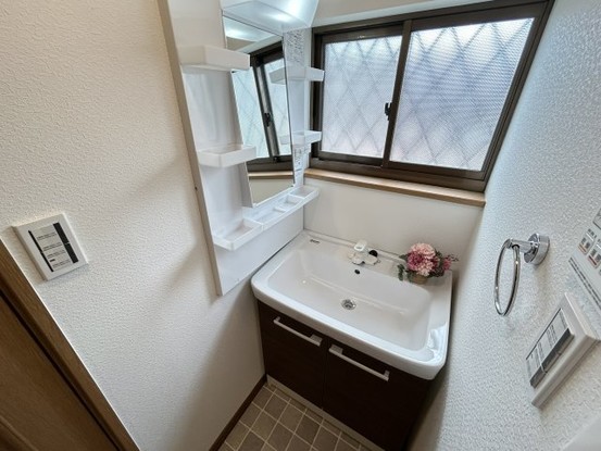 detached 兵庫県西宮市甲風園１丁目5-10 ノルドアインビル4階