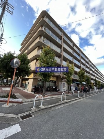 apartment 大阪府東大阪市菱屋西６丁目
地図を見る