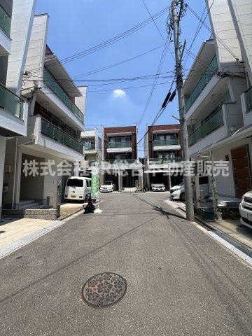 townhouse 大阪府東大阪市花園本町２丁目
地図を見る