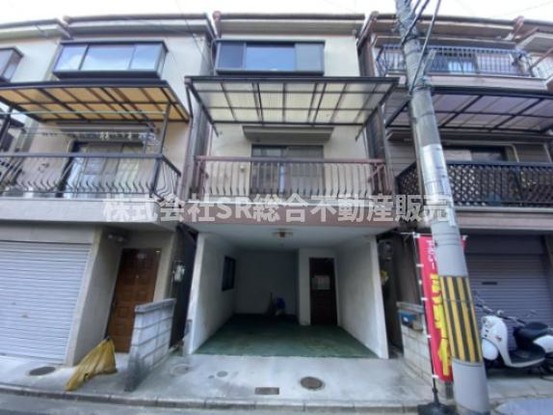 townhouse 大阪府東大阪市中石切町５丁目
地図を見る