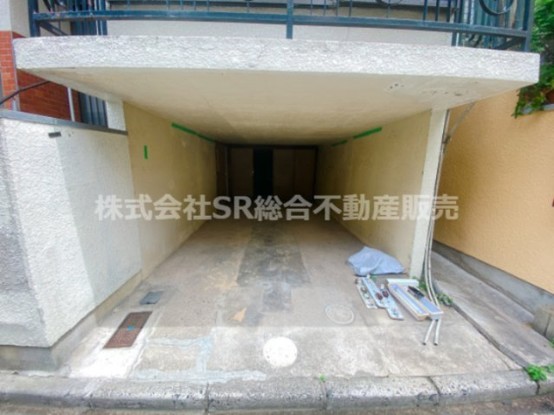 townhouse 大阪府東大阪市岩田町１丁目6-20