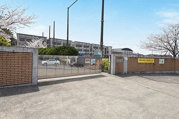 apartment 神奈川県藤沢市片瀬海岸２丁目
地図を見る