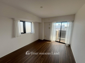 apartment 神奈川県藤沢市鵠沼海岸３丁目
地図を見る