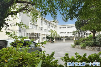 apartment 神奈川県鎌倉市由比ガ浜４丁目
地図を見る
