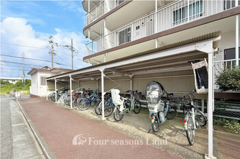 apartment 神奈川県鎌倉市台３丁目
地図を見る