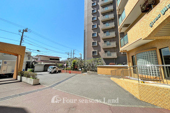 apartment 神奈川県藤沢市鵠沼花沢町
地図を見る