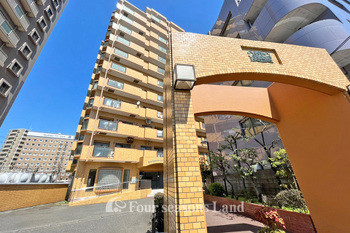 apartment 神奈川県藤沢市鵠沼花沢町
地図を見る