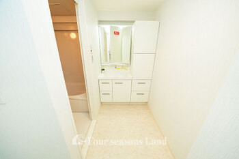 apartment 神奈川県茅ヶ崎市新栄町11番13号