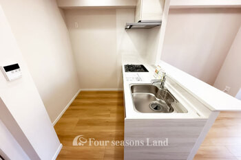 apartment 神奈川県茅ヶ崎市新栄町11番13号