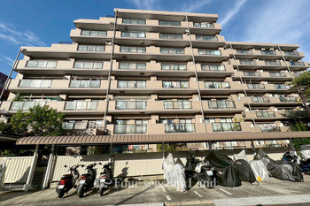 apartment 神奈川県茅ヶ崎市新栄町11番13号