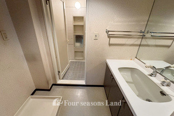 apartment 神奈川県茅ヶ崎市新栄町11番13号