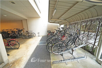 apartment 神奈川県茅ヶ崎市新栄町11番13号