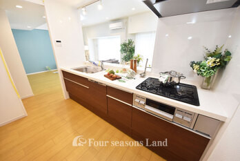 apartment 神奈川県茅ヶ崎市新栄町11番13号