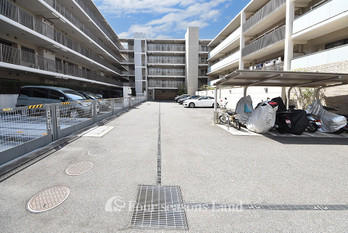 apartment 神奈川県茅ヶ崎市新栄町11番13号