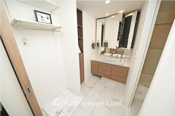 apartment 神奈川県茅ヶ崎市新栄町11番13号