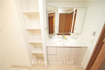 apartment 神奈川県茅ヶ崎市汐見台
地図を見る