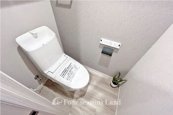 apartment 神奈川県鎌倉市由比ガ浜４丁目
地図を見る