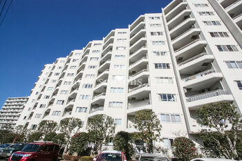 apartment 神奈川県茅ヶ崎市新栄町11番13号