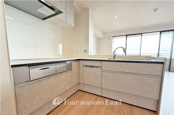 apartment 神奈川県藤沢市善行坂２丁目
地図を見る