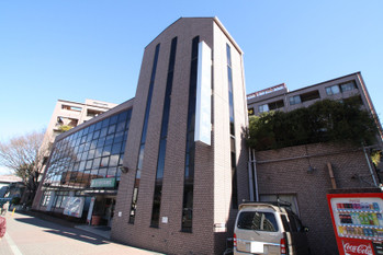 apartment 神奈川県茅ヶ崎市新栄町11番13号
