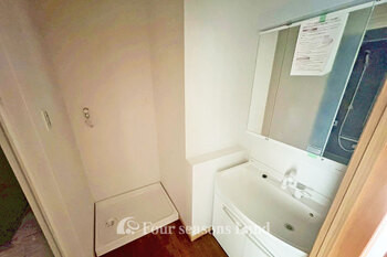 apartment 神奈川県茅ヶ崎市新栄町11番13号