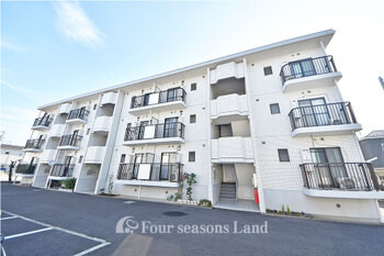 apartment 神奈川県茅ヶ崎市新栄町11番13号