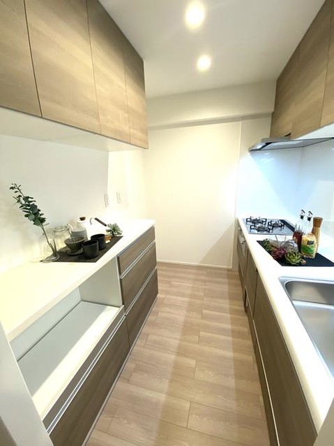apartment 東京都日野市豊田４丁目37-12 グランシェール豊田1F