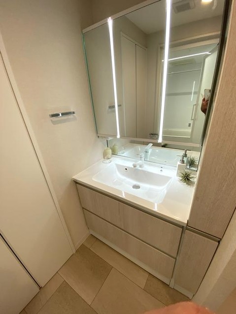 apartment 東京都日野市豊田４丁目37-12 グランシェール豊田1F