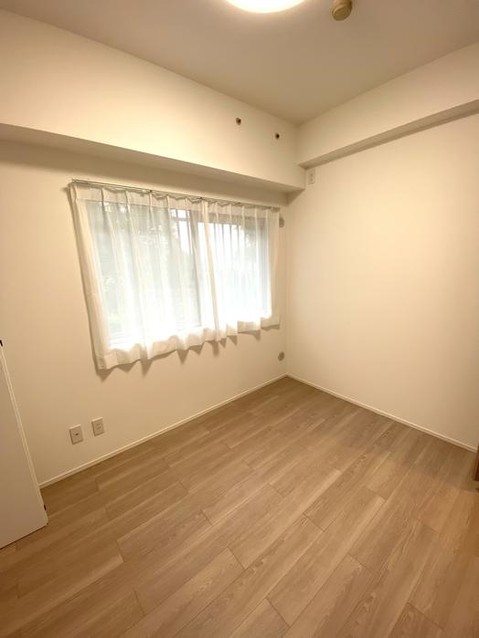 apartment 東京都日野市豊田４丁目37-12 グランシェール豊田1F