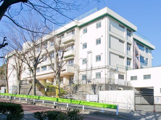 apartment 東京都日野市豊田４丁目37-12 グランシェール豊田1F