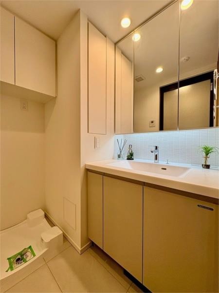 apartment 東京都目黒区自由が丘１丁目13-4 シャイン自由が丘606