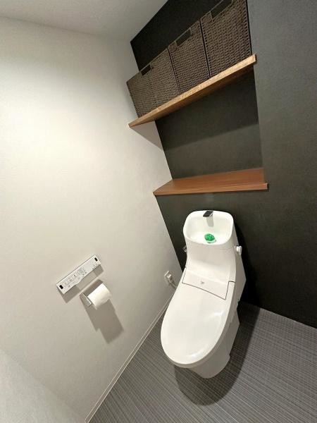 apartment 大阪府岸和田市宮前町8-25　null