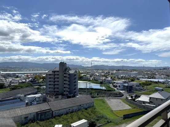 apartment 大阪府岸和田市宮前町8-25　null