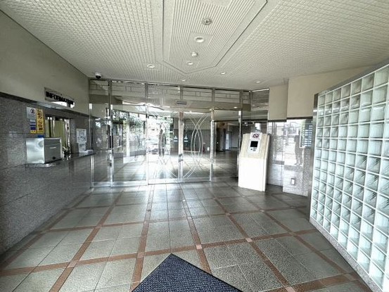 apartment 大阪府岸和田市宮前町8-25　null