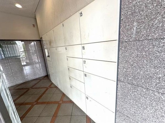 apartment 大阪府岸和田市宮前町8-25　null